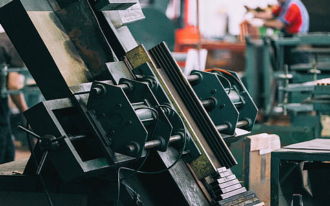 全球空气压缩机行业概述及发展现状分析 全球空气压缩机行业概述及发展现状分析