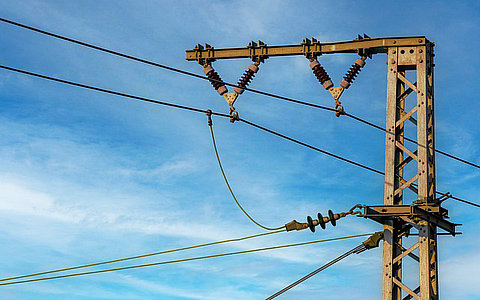 国家能源局: 强化发电侧电网侧电化学储能电站安全运行风险监测 国家能源局: 强化发电侧电网侧电化学储能电站安全运行风险监测