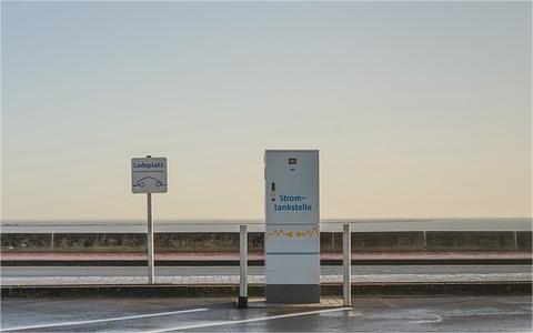 山西阳泉：到2025年全市新增充电桩4354个，达到5738个