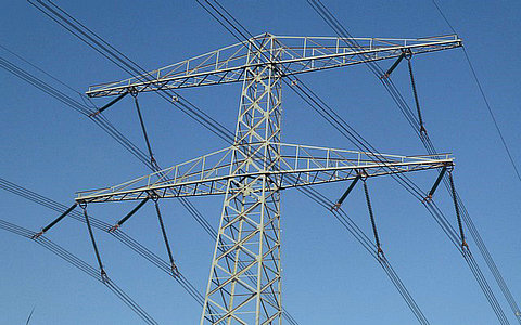 国家能源局：指导电网企业进一步优化并网流程，推动充电桩等接入电网