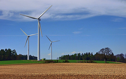 工信部等七部门：加快废旧风力发电机组叶片等新型固废综合利用技术研发及产业化应用