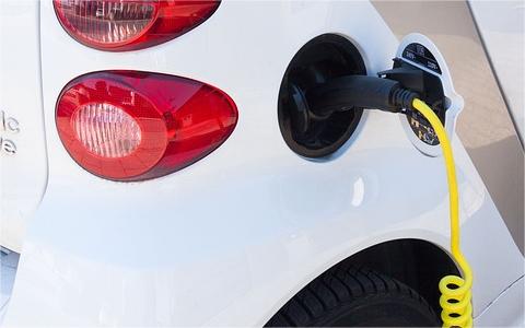 国家发改委：巩固扩大新能源汽车等产业优势，加强农村充电桩建设