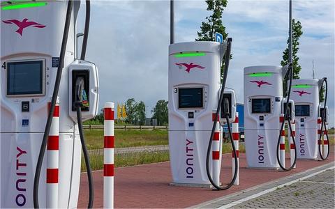 福建：居住区充电桩100%全覆盖