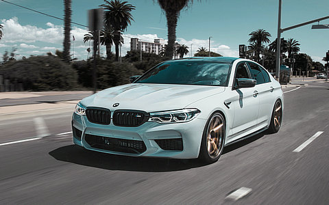 京东武汉新公司亮相，涉足新能源汽车销售领域